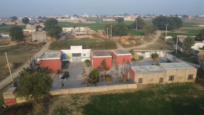 Govt modal primary school Mohra Amin Picture 4