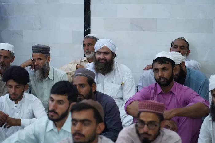 Faizan e Madina / Jamia Tul Madina Haripur Picture 4