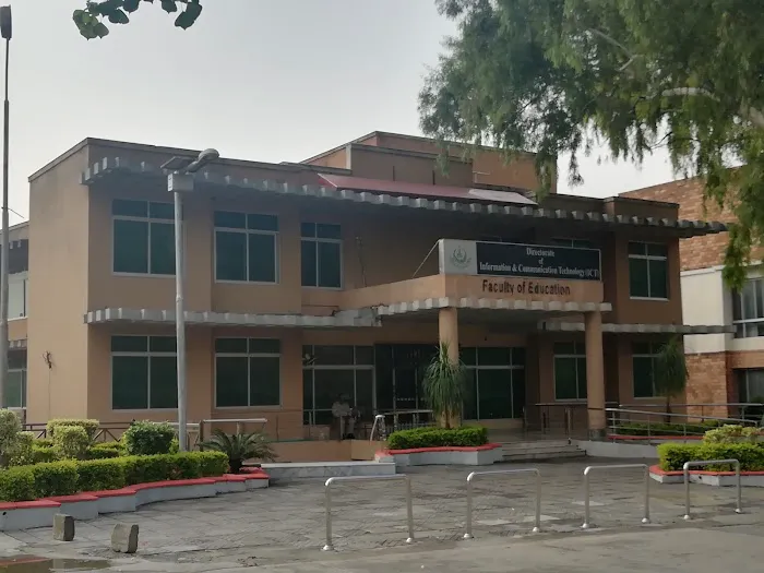 Allama Iqbal Open University Main Campus H-8 Picture 3