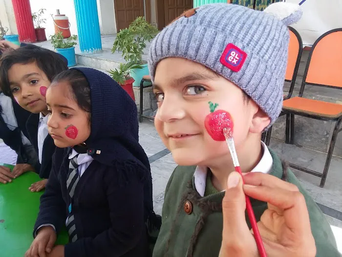 سمارٹ ماِنئڈز سکول رنگیلا روڈ کیمپس Smart Minds School Picture 10