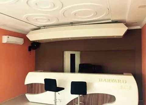 Harvard College of Commerce & Science Picture 3