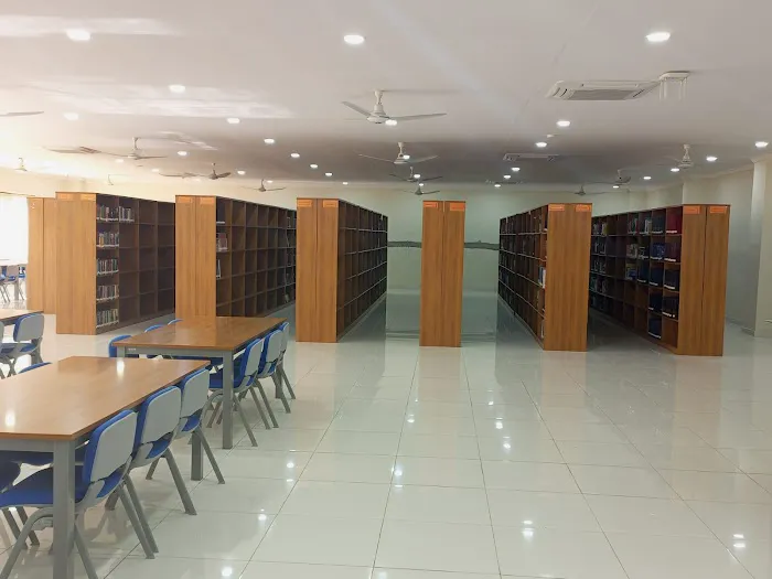 Akhtar Saeed Medical College Rawalpindi Picture 9