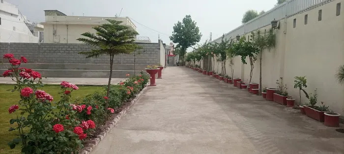 Karlot Residential College Picture 6