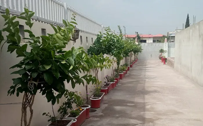 Karlot Residential College Picture 10