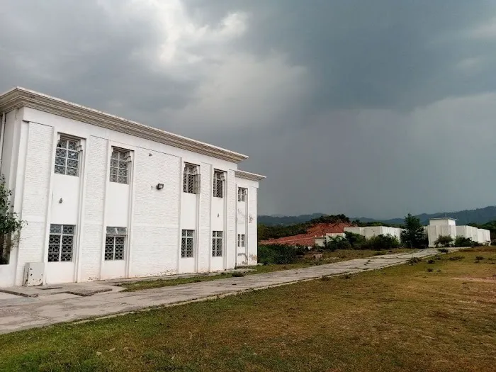 Islamabad Model College for Boys(IMCB), Maira Begwal Picture 2