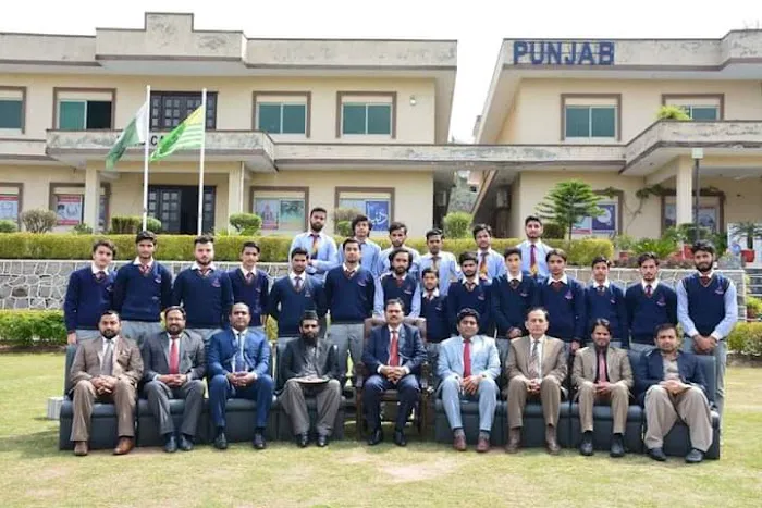 Punjab College Satra Meel Picture 2
