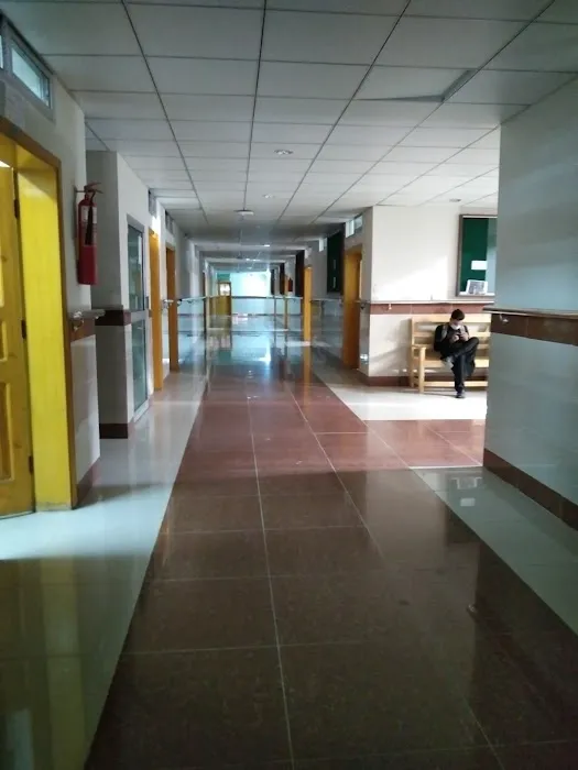 Al Ghazali Central Library Picture 9