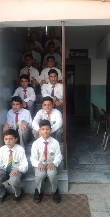 Green Land Public School System & Boarding School Picture 2