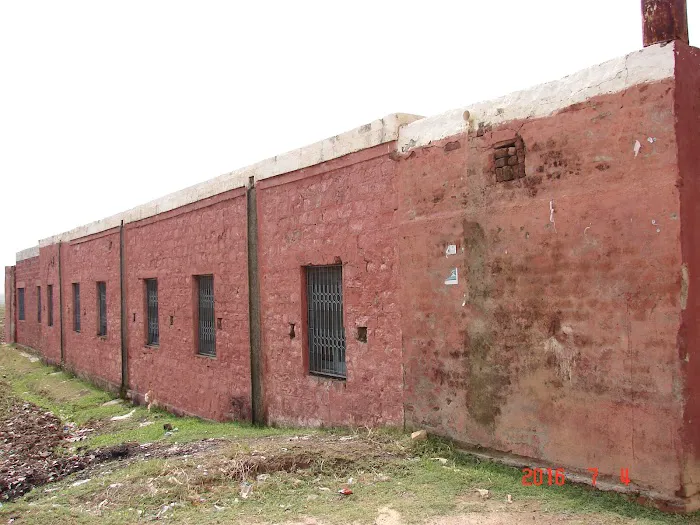 GOVT Girls Elementry school Burj Picture 3