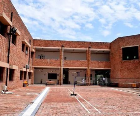 University Institute of Information Technology - PMAS Arid Agriculture University