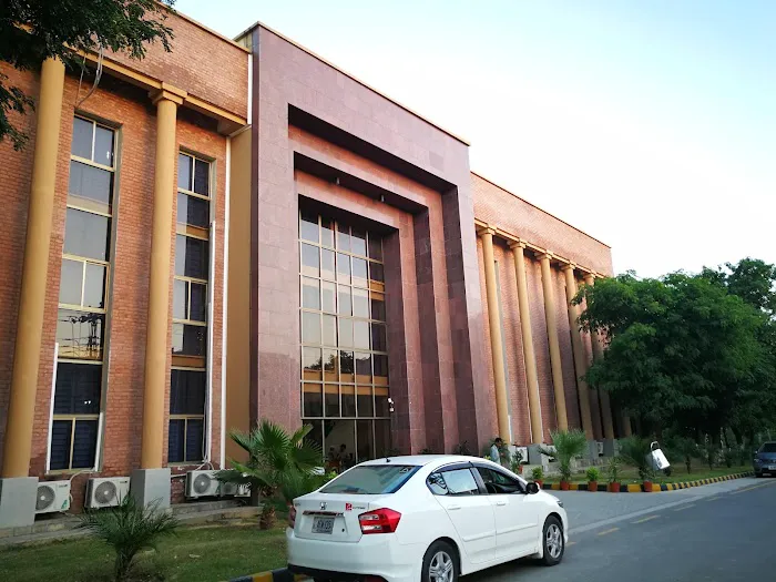 Industrial & Manufacturing Engineering Department Picture 8
