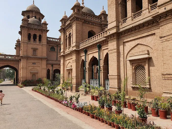 Islamia College University Peshawar Picture 6