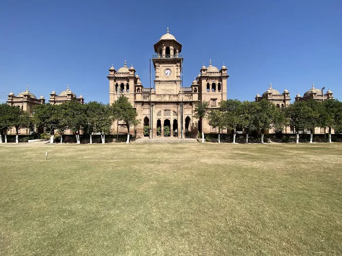 Islamia College University Peshawar Picture 9