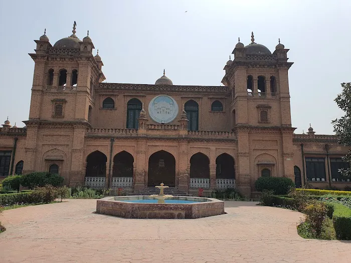 Islamia College University Peshawar Picture 10