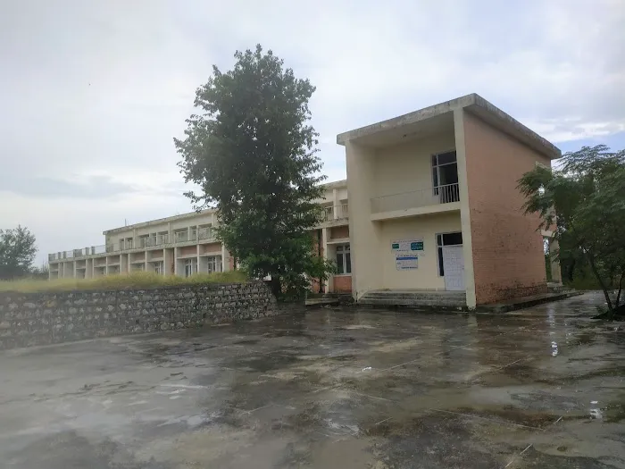 Govt. Inter College For Boys Bahtar Picture 4