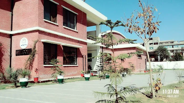 Opf Girls School And College Picture 3