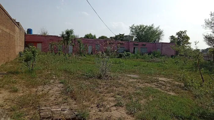 Govt model primary school natain Picture 3