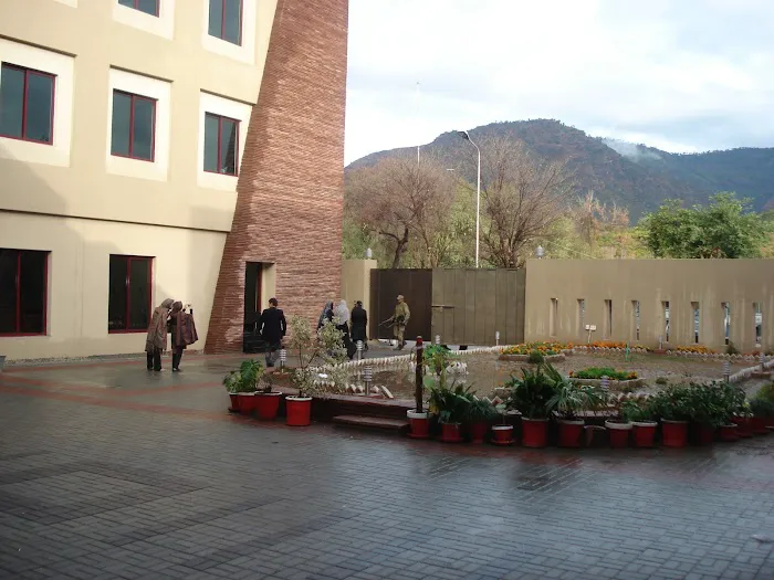 Pakistan Institute of Development Economics Picture 9
