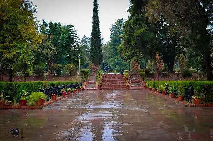 Quaid e Azam University Islamabad Picture 5