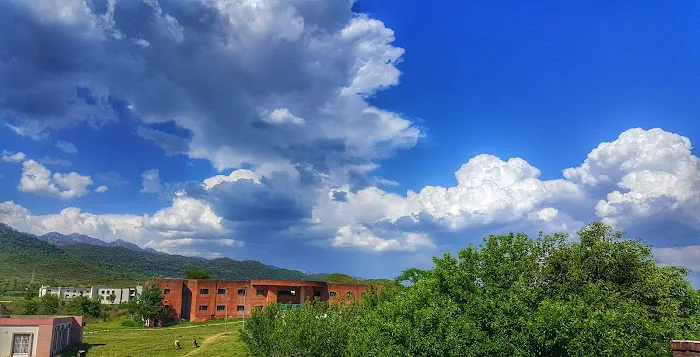 Quaid e Azam University Islamabad Picture 8