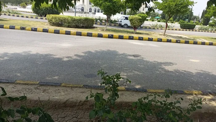 HITEC School And College For Boys Picture 5
