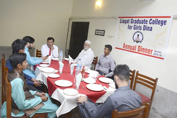 Liaqat Graduate College for Girls Picture 2