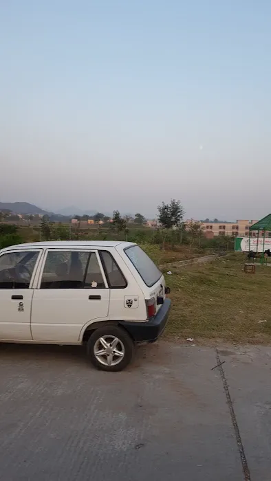 Quaid-i-Azam School of Management Sciences (QASMS) Picture 9