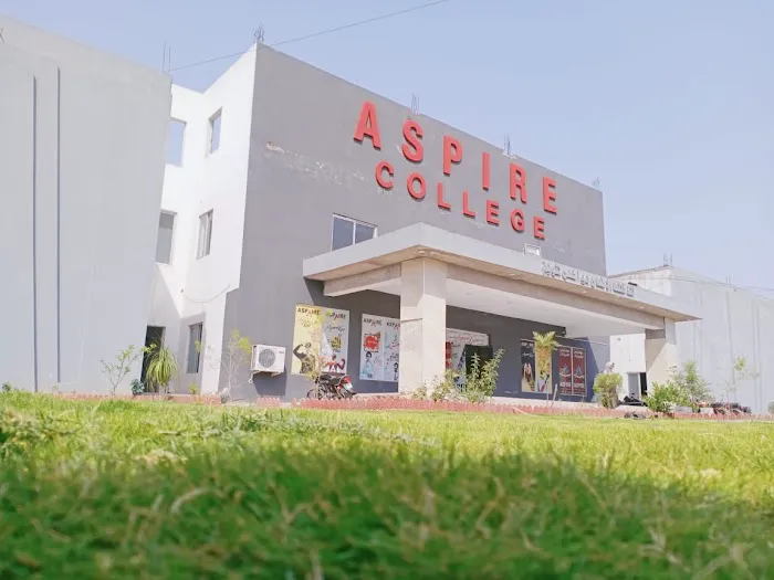 Aspire College Gujar Khan اسپائر کالج گوجرخان Picture 6