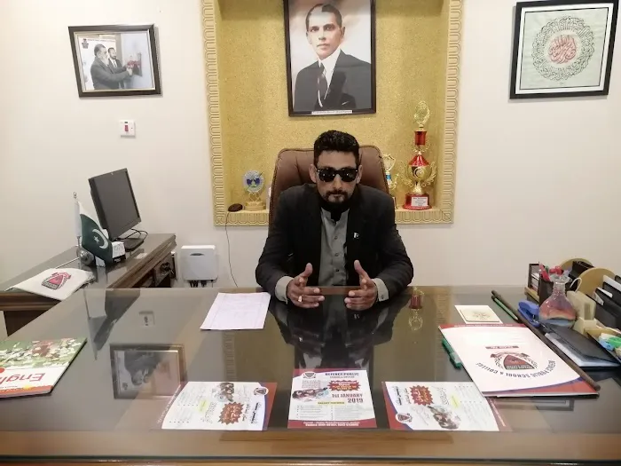 Pakistan Public School & College Picture 4