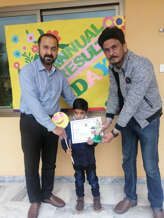 Pakistan Public School & College Picture 1