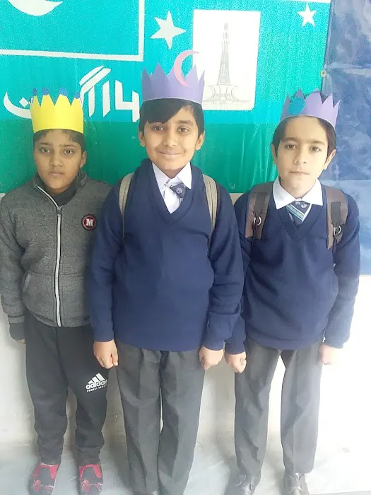 Al-Noor Public Secondary School Picture 5