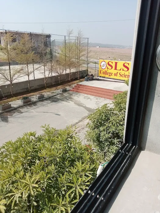 SLS College Picture 10