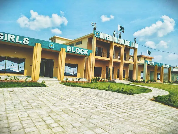 Superior College Jand Picture 2
