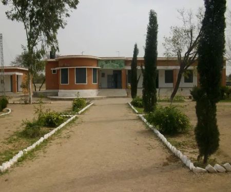 Government Boys High School, Kisran