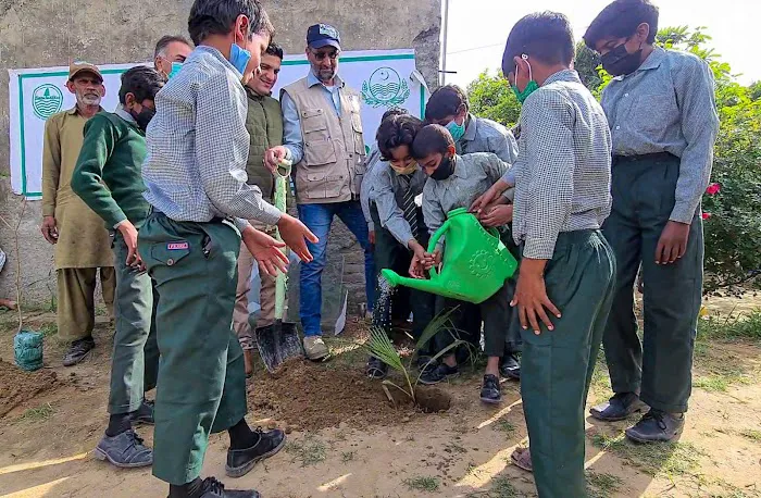 Jhuggi School Project Picture 7