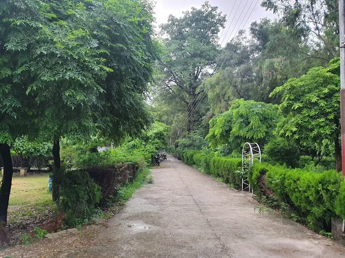 Govt. College, G.T. Road Jhelum Picture 2