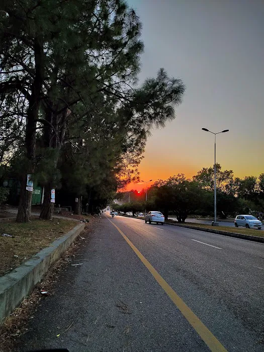 Bahria University Drop Lane Picture 6