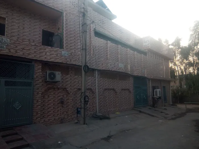 Jamia Ayesha Siddiqa Ghouri Town Picture 3