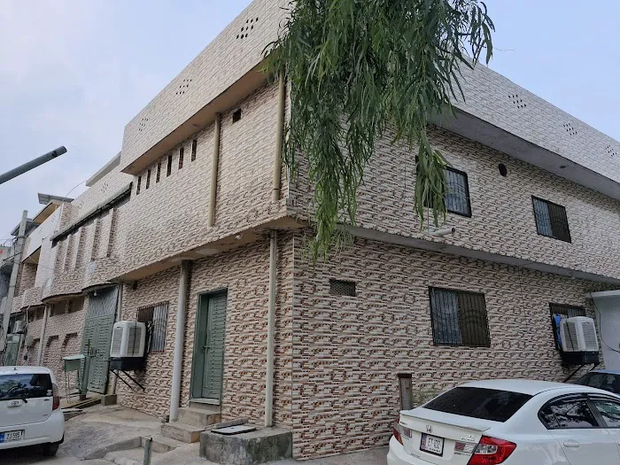 Jamia Ayesha Siddiqa Ghouri Town Picture 4
