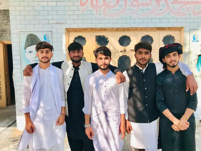 Street no 3 Hamza Institute Of Medical Sciences Picture 2