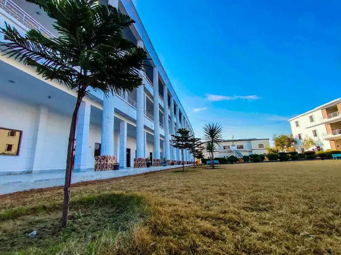 Horizon Degree and Commerce College Picture 6