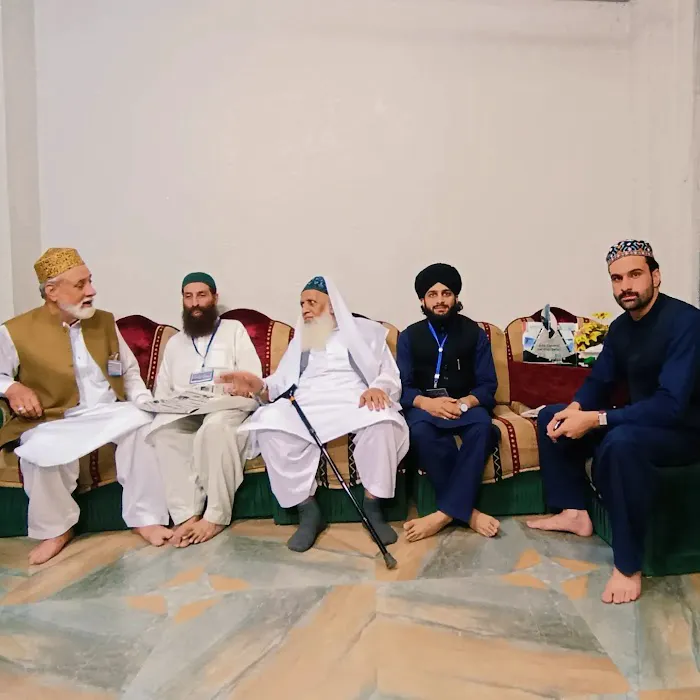 Jamia Rizwia Zia-ul-Uloom & Jamia Amina Zia-al-Binaat Picture 7
