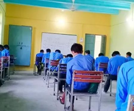 Govt. High School Makkay Wal