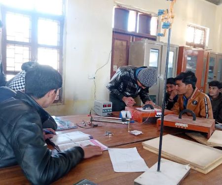 Government Higher Secondary School Rich Bahen for boys