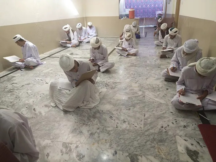 Jamiatul Madina for boys (Faizan e eshq e Rasool) Picture 5