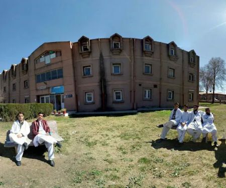 Paramedical Institute AMC