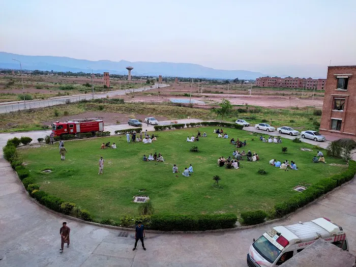 University Of Engineering And Technology Peshawar - Jalozai Campus Picture 8