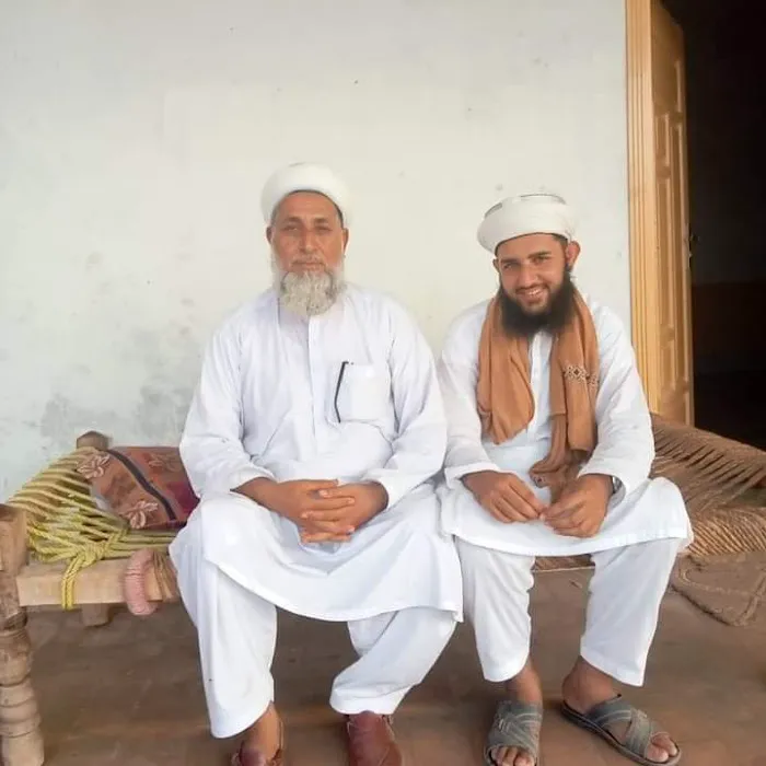 Madrasah Junidia Haqqania Nakband Picture 4