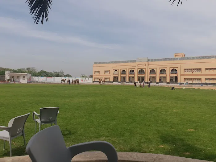 Jamia Dar Ul Huda Picture 5