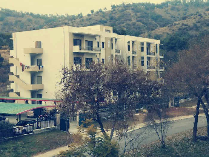 Bachelor's Officers Hostel, GIKI Picture 4